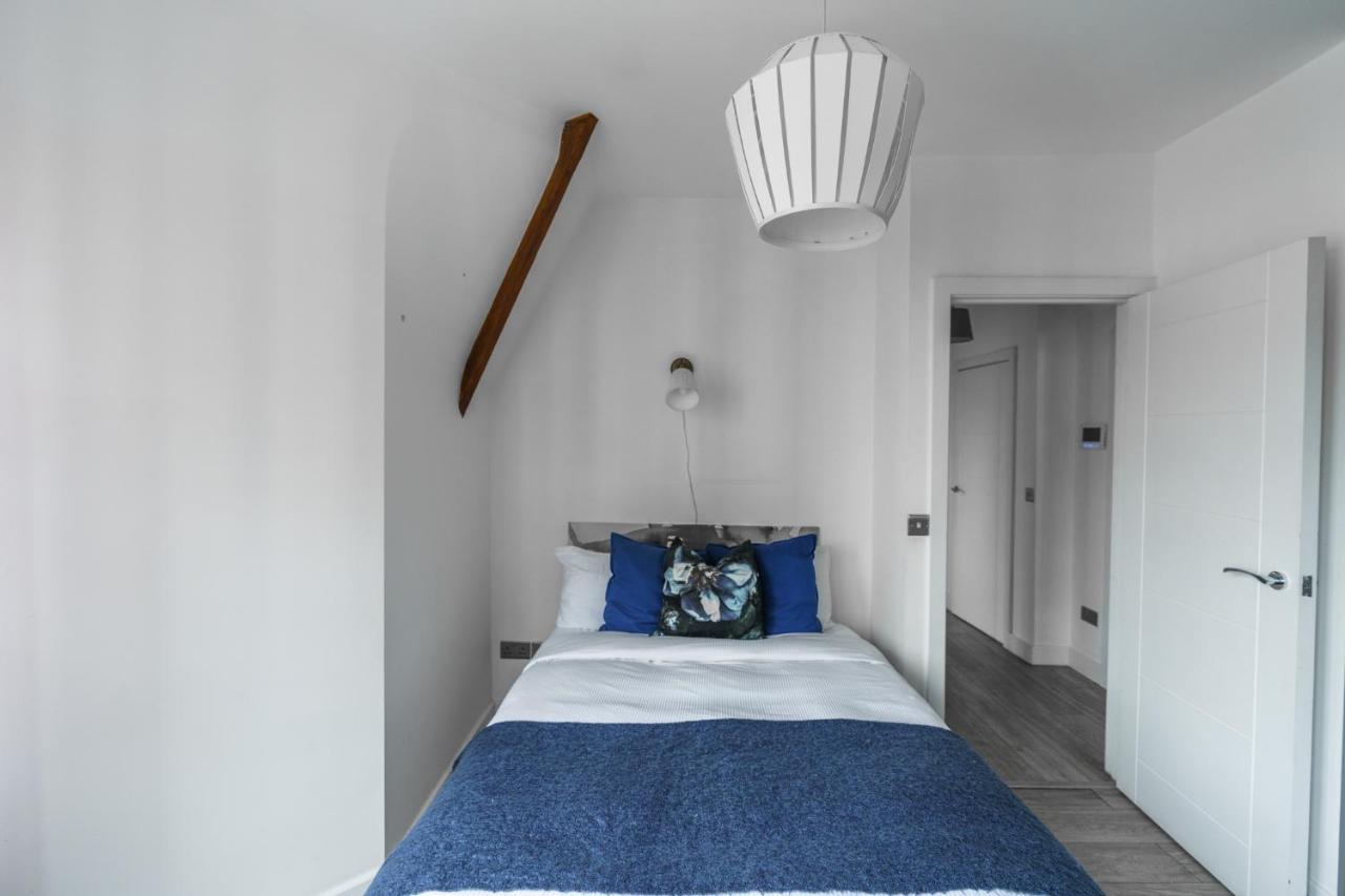 Top Floor Apartment High Street Kensington London Ngoại thất bức ảnh