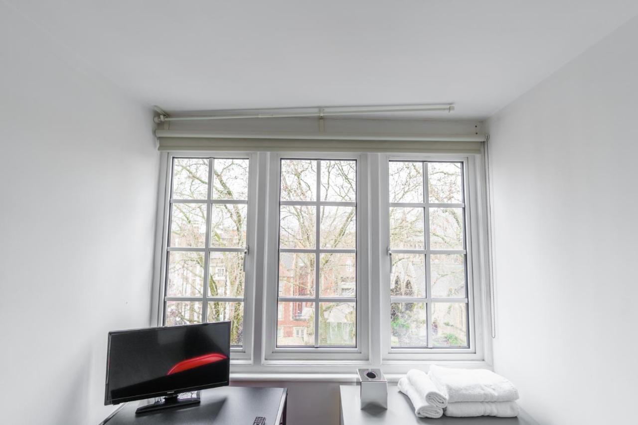 Top Floor Apartment High Street Kensington London Ngoại thất bức ảnh